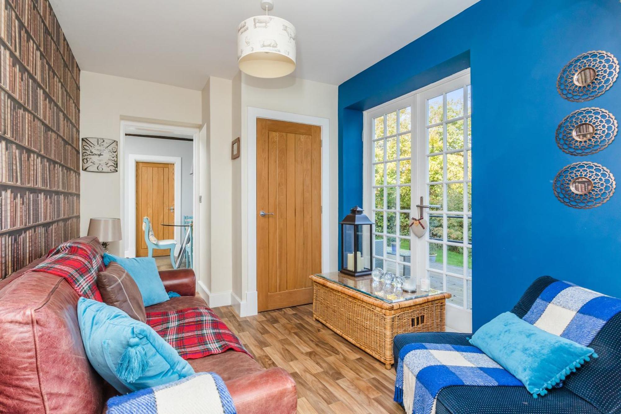 Pretty Country Dog Friendly On Request Holiday home *