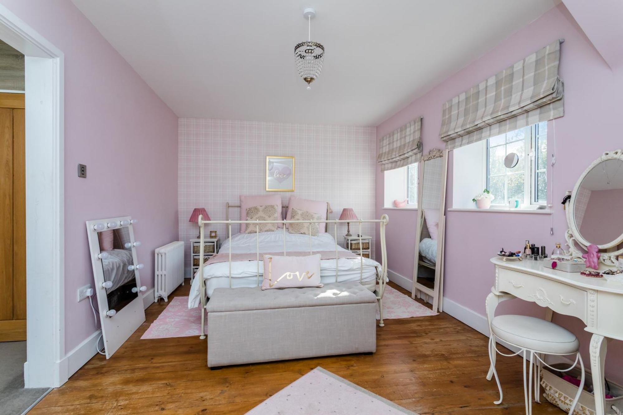 Pretty Country Dog Friendly On Request Henfield